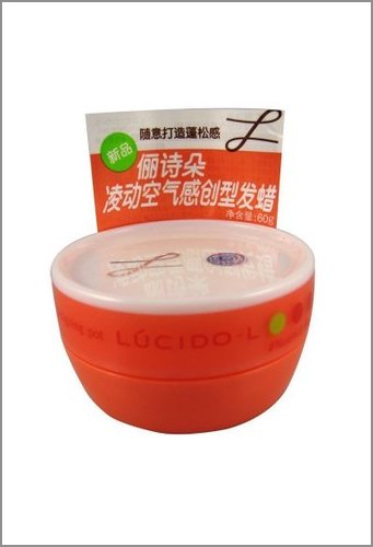 春光灿烂 美俏短发最动人(组图)